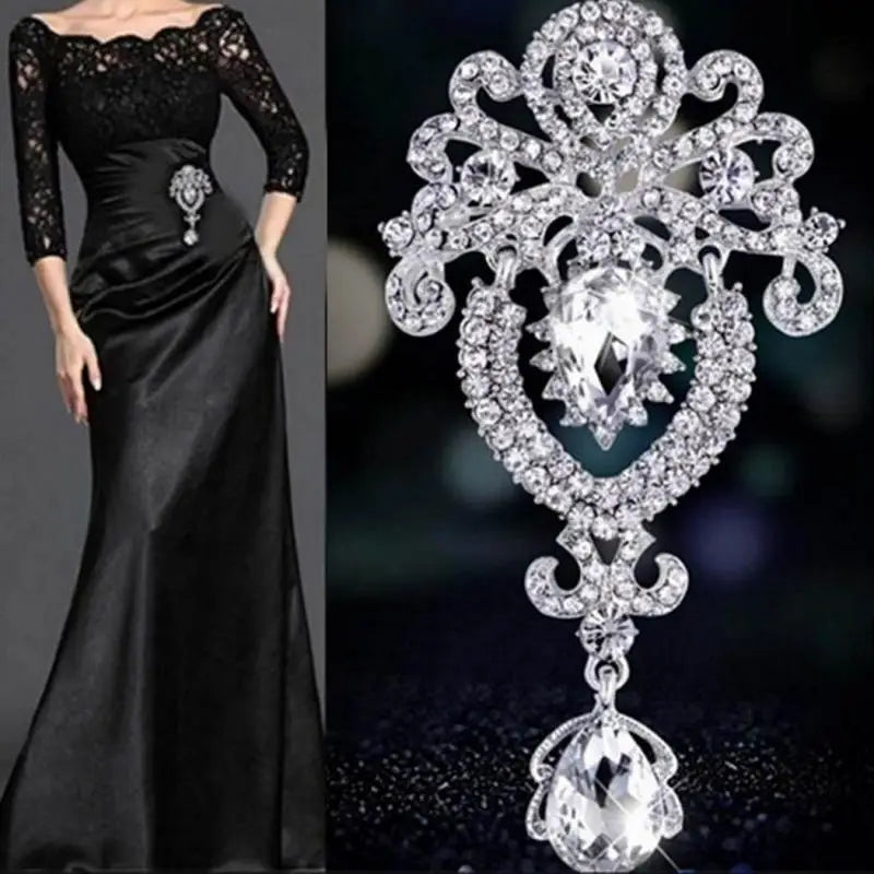 Rhinestones Peacock Brooches for Women\'S Luxury Clothing Accessories Elegant Banquet Wedding Jewelry Female Pin